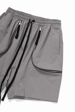 Load image into Gallery viewer, thom/krom ZIP DETAIL SHORTS / RIPSTOP STRETCH NYLON (ROCK)