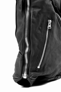 Load image into Gallery viewer, ISAMU KATAYAMA BACKLASH JAPAN CALF GARMENT-WASH RIDERS TOTE BAG (BLACK)