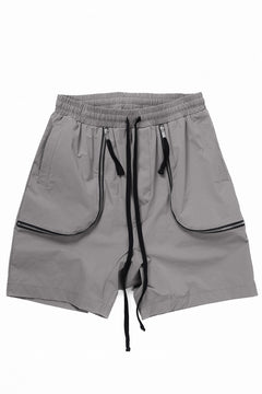Load image into Gallery viewer, thom/krom ZIP DETAIL SHORTS / RIPSTOP STRETCH NYLON (ROCK)