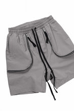 Load image into Gallery viewer, thom/krom ZIP DETAIL SHORTS / RIPSTOP STRETCH NYLON (ROCK)