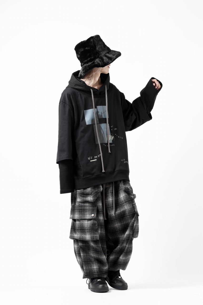 画像をギャラリービューアに読み込む, A.F ARTEFACT HEM-STRING WIDE CARGO PANTS / OMBRE FLANNEL(BLACK x WHITE)