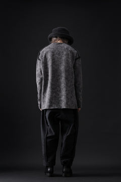 Load image into Gallery viewer, KLASICA ASLEEP LOOSE PULL OVER / GRAINY PRINT BACK SIDE FLEECE (GREIGE)
