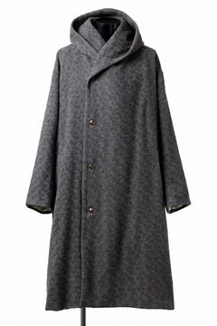 画像をギャラリービューアに読み込む, YUTA MATSUOKA wrap hooded coat / quill texture wool (dark gray)