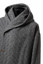 画像をギャラリービューアに読み込む, YUTA MATSUOKA wrap hooded coat / quill texture wool (dark gray)
