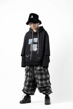 画像をギャラリービューアに読み込む, A.F ARTEFACT HEM-STRING WIDE CARGO PANTS / OMBRE FLANNEL(BLACK x WHITE)