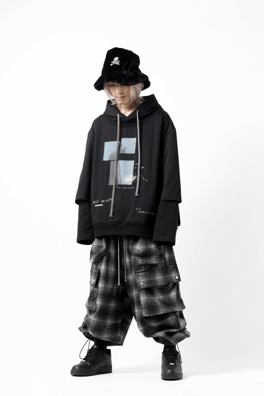 画像をギャラリービューアに読み込む, A.F ARTEFACT HEM-STRING WIDE CARGO PANTS / OMBRE FLANNEL(BLACK x WHITE)