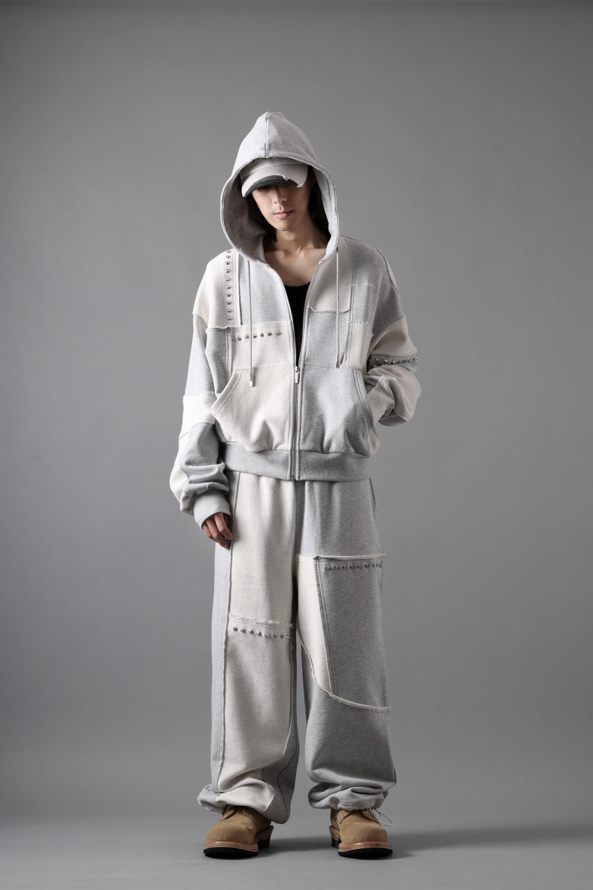 画像をギャラリービューアに読み込む, Feng Chen Wang PANELLED FULL ZIP HOODIE (GREY)