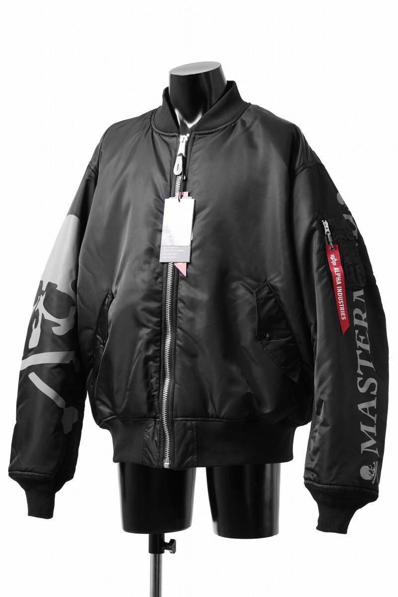 mastermind WORLD x ALPHA INDUSTRIES RIVERSIBLE MA-1 JACKET (BLACK)