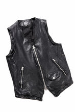 Load image into Gallery viewer, ISAMU KATAYAMA BACKLASH SHOULDER FRENCH SHOULDER GARMENT-DYED ZIPPER VEST (BLACK)