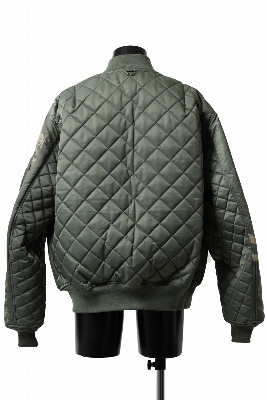 Load image into Gallery viewer, mastermind WORLD x ALPHA INDUSTRIES RIVERSIBLE MA-1 JACKET (OLIVE)