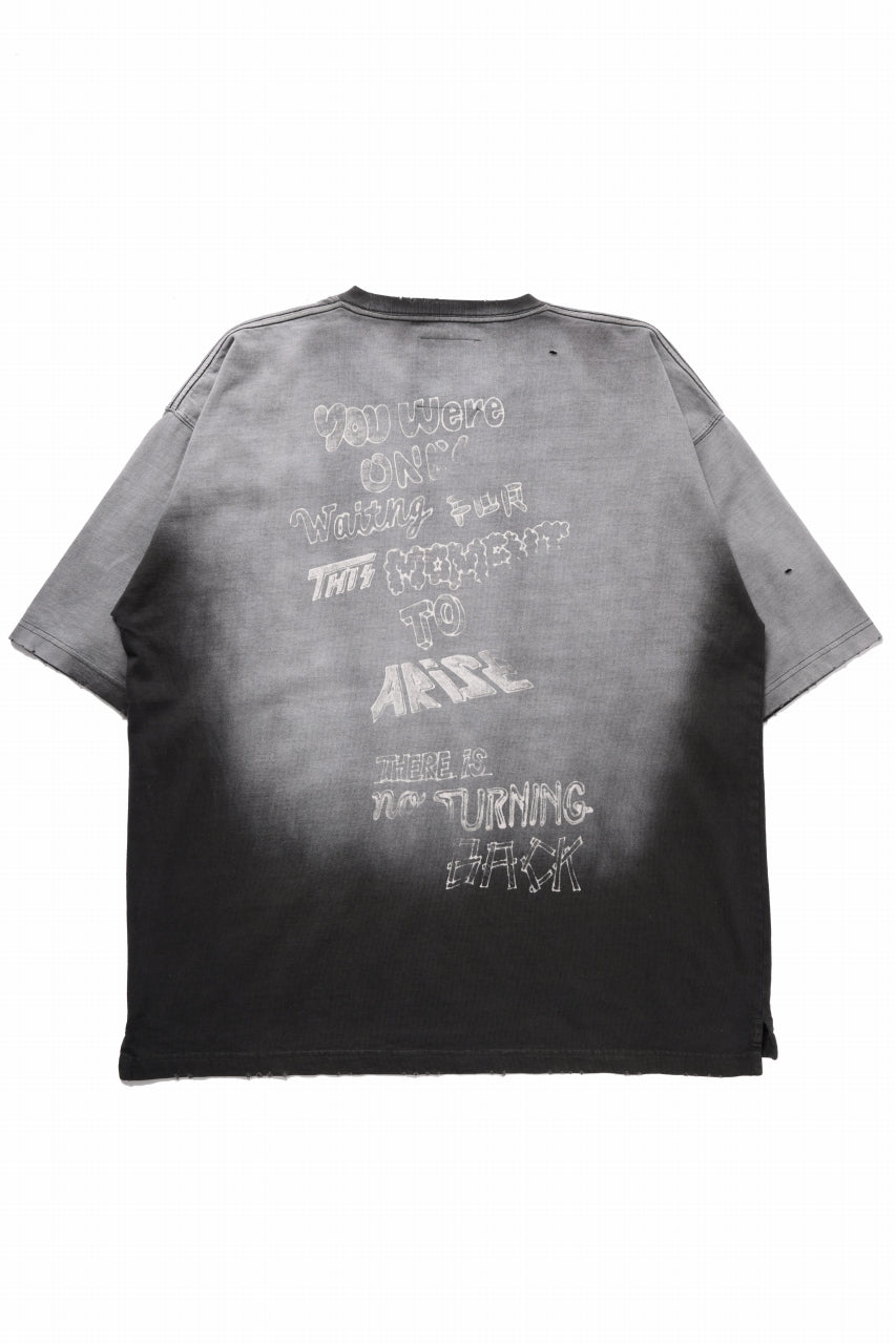 Load image into Gallery viewer, BACKLASH xx Maison MIHARA YASUHIRO 25th ANNIVERSARY GRAPHIC T-SHIRT (BEIGE)