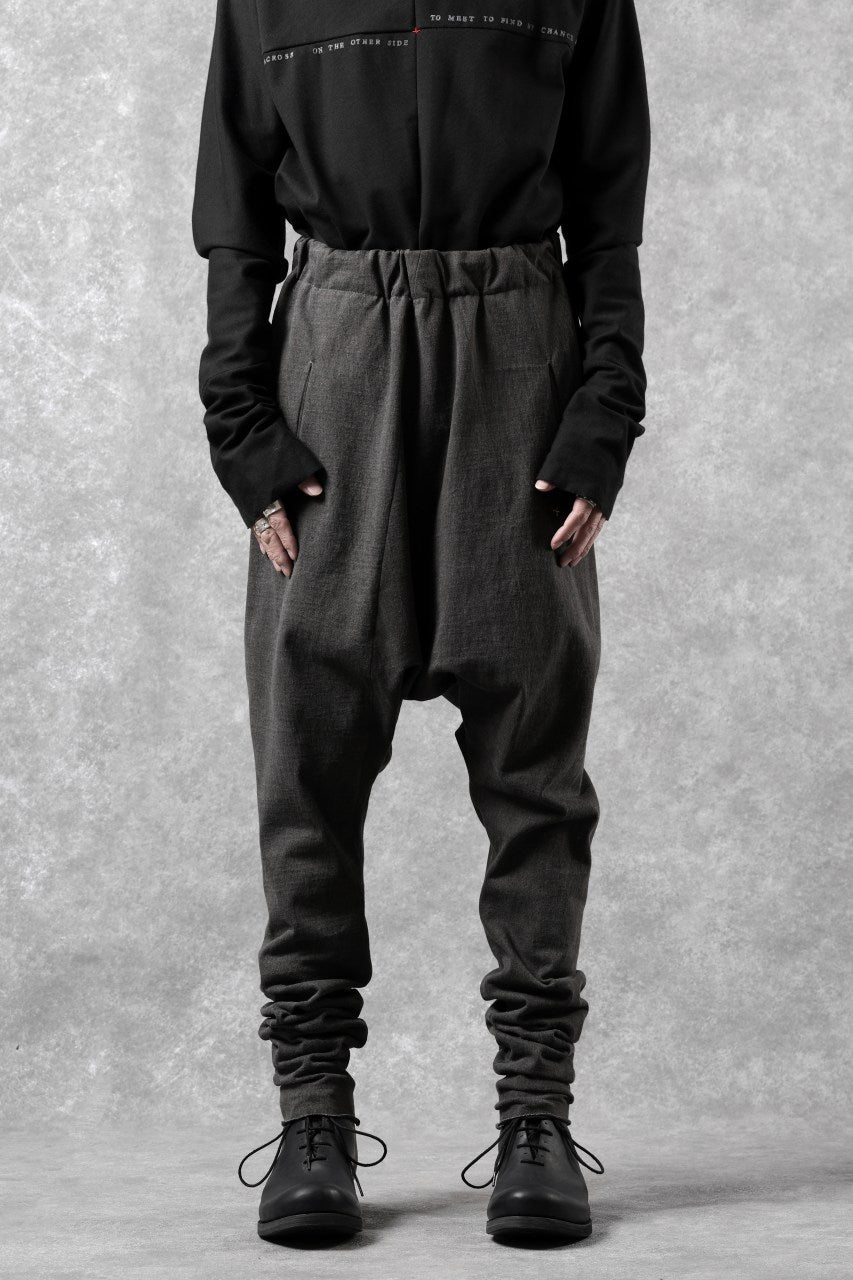 Load image into Gallery viewer, m.a+ elastic waist low crotch 2 pocket pants / P571/MJP1 (CARBON)