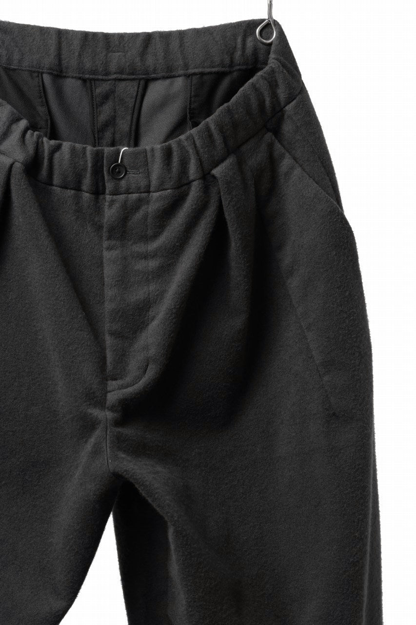Load image into Gallery viewer, CAPERTICA BALLOON PANTS / NAPPING MOLESKIN (CHARCOAL)