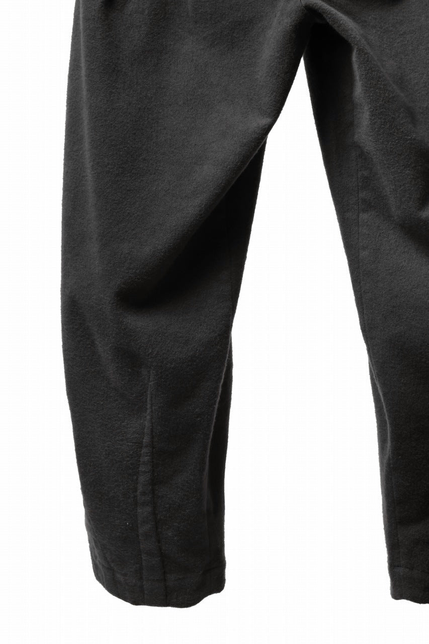 Load image into Gallery viewer, CAPERTICA BALLOON PANTS / NAPPING MOLESKIN (CHARCOAL)
