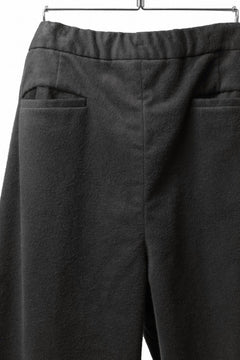 Load image into Gallery viewer, CAPERTICA BALLOON PANTS / NAPPING MOLESKIN (CHARCOAL)