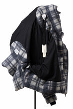 画像をギャラリービューアに読み込む, Feng Chen Wang UPSIDE DOWN JACKET IN CHECK PATTERN (NAVY)