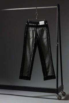 Load image into Gallery viewer, Feng Chen Wang RAW EDGE PATCHWORK TROUSERS (BLACK)