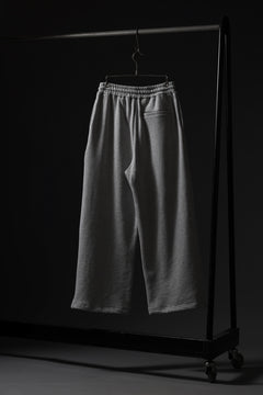 画像をギャラリービューアに読み込む, Feng Chen Wang PANELLED STRAIGHT SWEATPANTS (GREY)