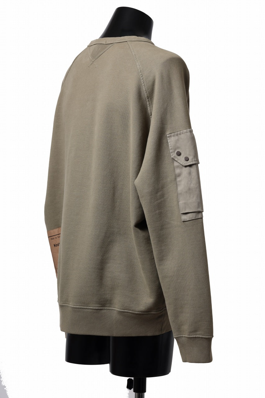 Load image into Gallery viewer, Ten c MULTI POCKET SNAP CREW SWEAT / GARMENT DYED (ASH GRAY)