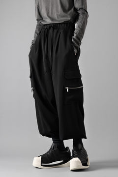 画像をギャラリービューアに読み込む, thom/krom RELAXED FIT CARGO TROUSERS / ELASTIC VISCOSE (BLACK)