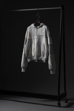 画像をギャラリービューアに読み込む, Feng Chen Wang PANELLED FULL ZIP HOODIE (GREY)