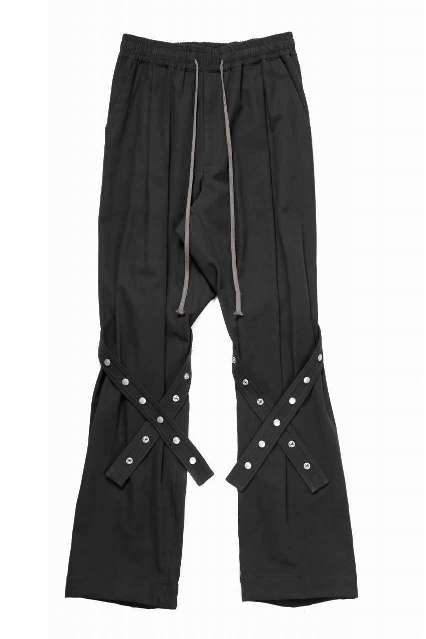 画像をギャラリービューアに読み込む, A.F ARTEFACT CROSS BELTED-LEG PANTS / COTTON LINEN TWILL (BLACK)