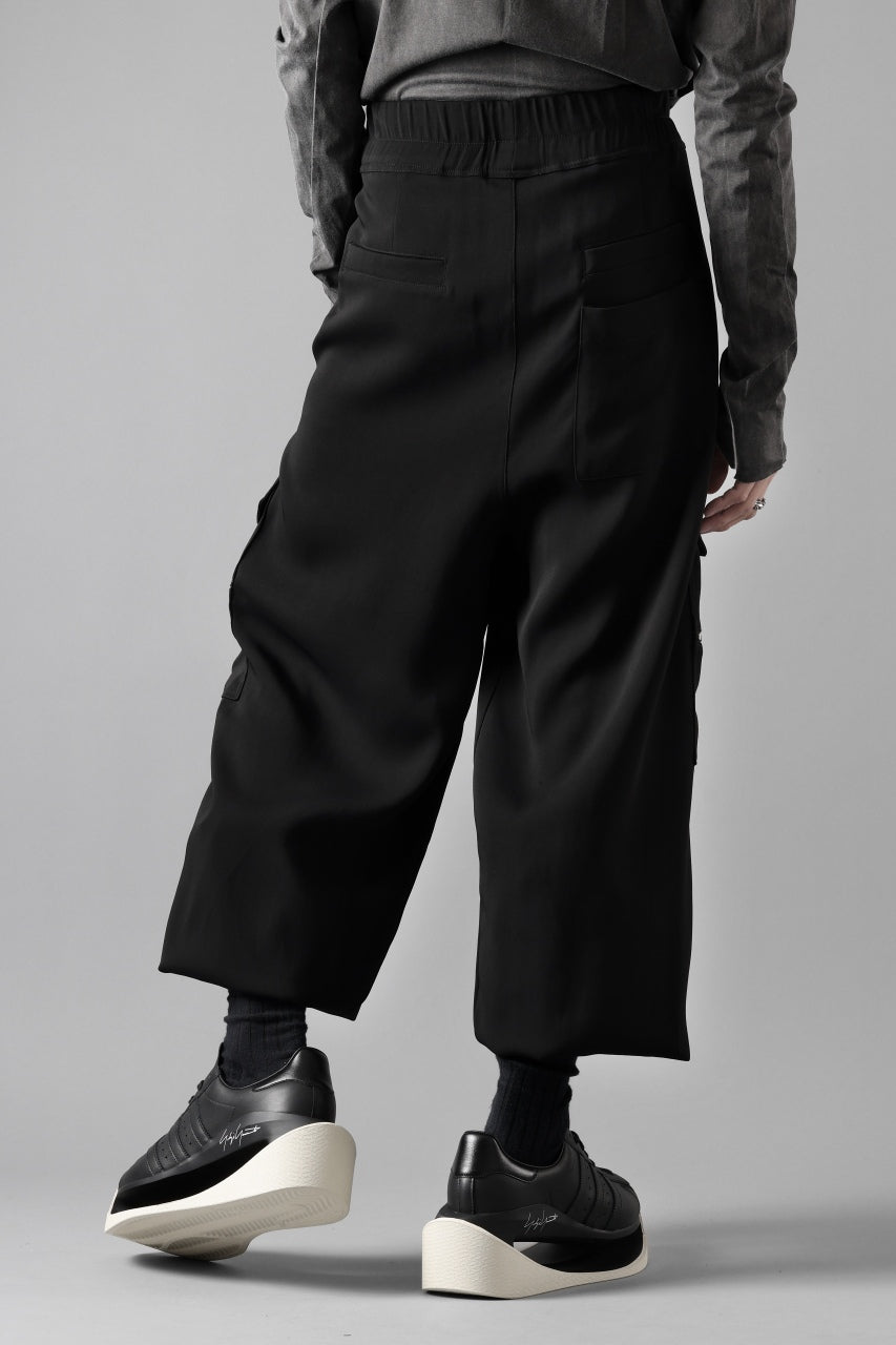 画像をギャラリービューアに読み込む, thom/krom RELAXED FIT CARGO TROUSERS / ELASTIC VISCOSE (BLACK)