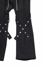 画像をギャラリービューアに読み込む, A.F ARTEFACT CROSS BELTED-LEG PANTS / COTTON LINEN TWILL (BLACK)