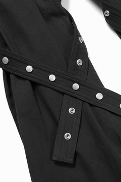 画像をギャラリービューアに読み込む, A.F ARTEFACT CROSS BELTED-LEG PANTS / COTTON LINEN TWILL (BLACK)