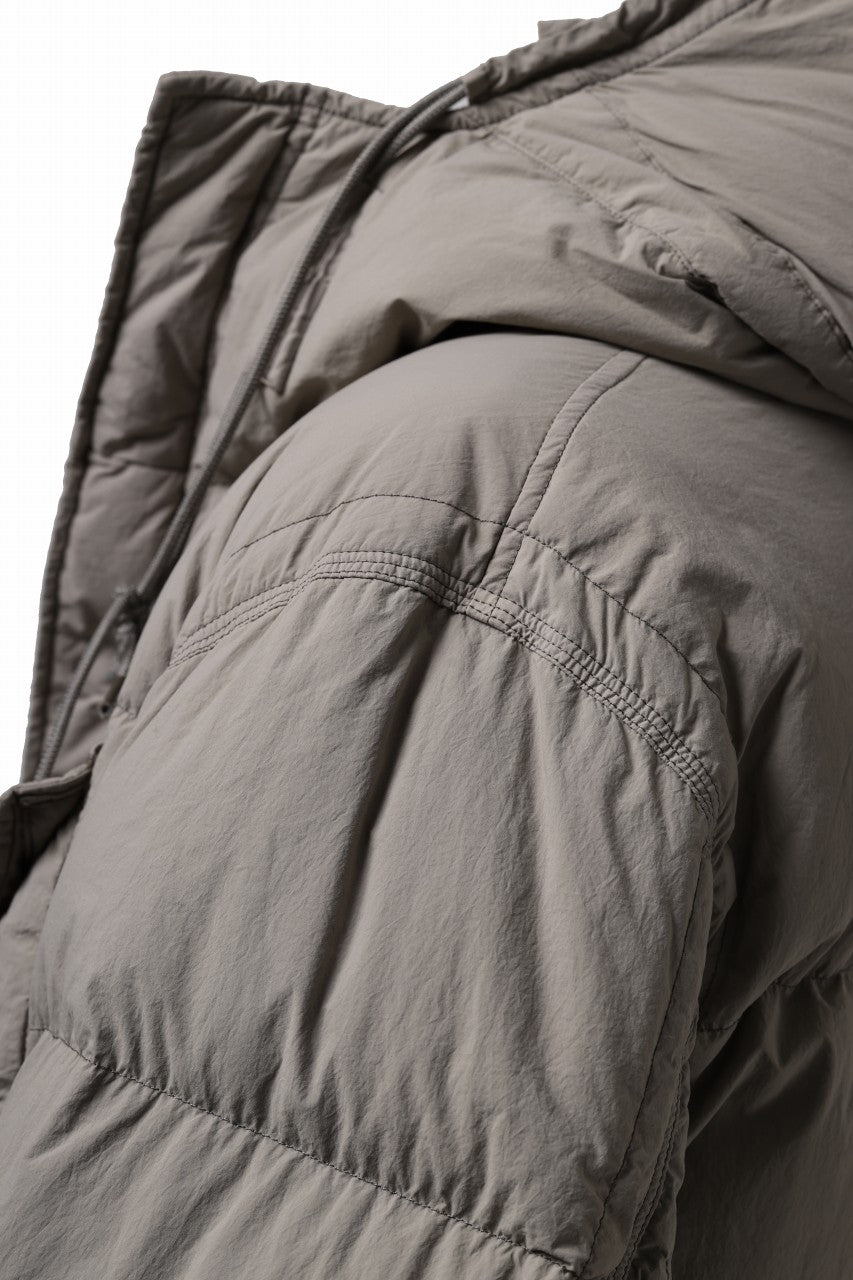 画像をギャラリービューアに読み込む, Ten c SURVIVAL DOWN JACKET / GARMENT DYED (ASH GRAY)