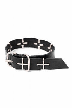 画像をギャラリービューアに読み込む, m.a+ thin silver cross studded wrist band / A-F2BL1/GR2,0 (BLACK)