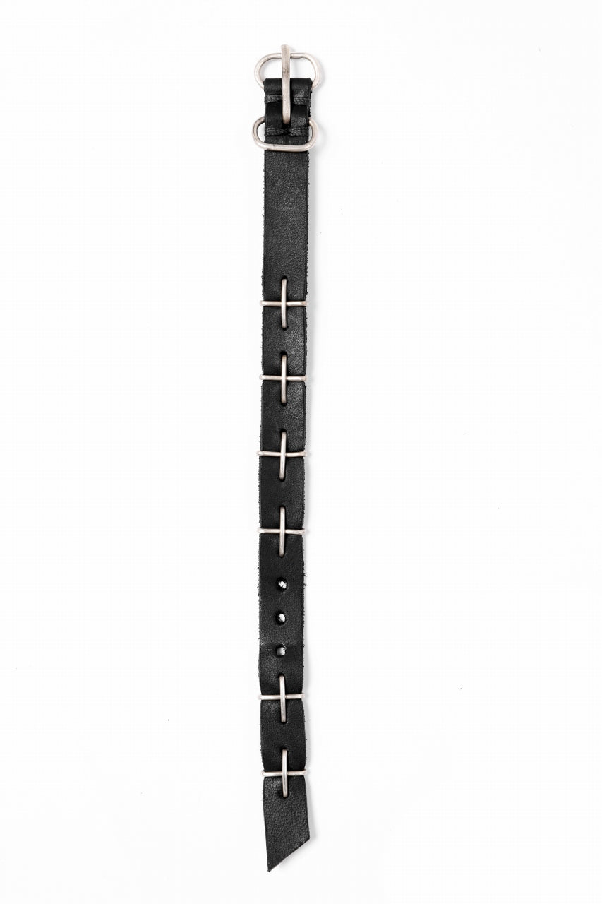 画像をギャラリービューアに読み込む, m.a+ thin silver cross studded wrist band / A-F2BL1/GR2,0 (BLACK)