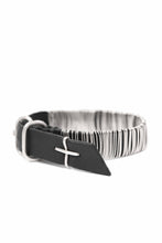画像をギャラリービューアに読み込む, m.a+ thin silver wrapped wrist band / A-F7BL1/GR2,0 (BLACK)