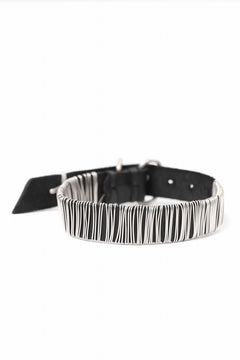 画像をギャラリービューアに読み込む, m.a+ thin silver wrapped wrist band / A-F7BL1/GR2,0 (BLACK)