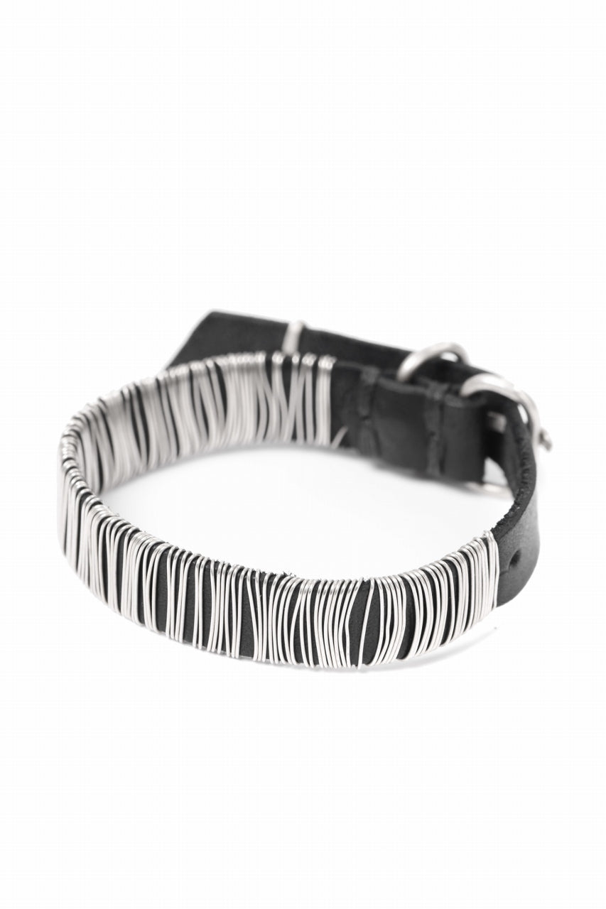 画像をギャラリービューアに読み込む, m.a+ thin silver wrapped wrist band / A-F7BL1/GR2,0 (BLACK)
