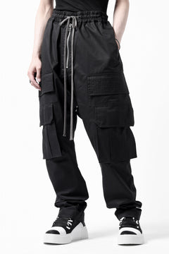 Load image into Gallery viewer, A.F ARTEFACT FRONT ZIP CARGO SAROUEL EASY PANTS (BLACK)