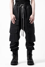 Load image into Gallery viewer, A.F ARTEFACT FRONT ZIP CARGO SAROUEL EASY PANTS (BLACK)