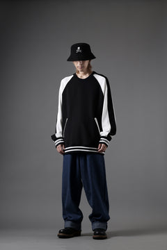 画像をギャラリービューアに読み込む, MASTERMIND WORLD SOUVENIR SWEATSHIRT / REGULAR FIT (BLACK x WHITE)