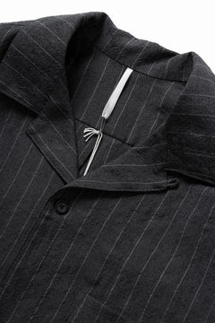 Load image into Gallery viewer, sus-sous open collar S/S shirt / L/W tumbler (CHARCOAL STRIPE)