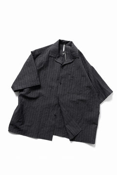 Load image into Gallery viewer, sus-sous open collar S/S shirt / L/W tumbler (CHARCOAL STRIPE)