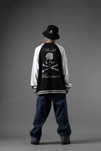 画像をギャラリービューアに読み込む, MASTERMIND WORLD SOUVENIR SWEATSHIRT / REGULAR FIT (BLACK x WHITE)