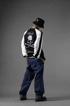 画像をギャラリービューアに読み込む, MASTERMIND WORLD SOUVENIR SWEATSHIRT / REGULAR FIT (BLACK x WHITE)