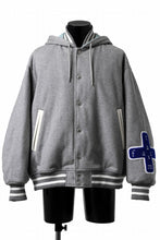 画像をギャラリービューアに読み込む, FACETASM HOODED STADIUM JACKET (GRAY)