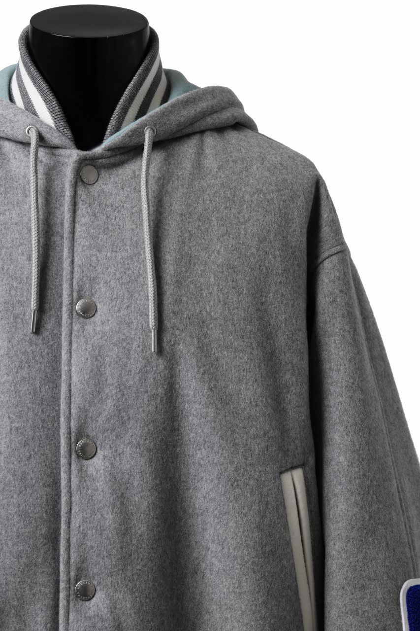 画像をギャラリービューアに読み込む, FACETASM HOODED STADIUM JACKET (GRAY)