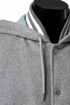 画像をギャラリービューアに読み込む, FACETASM HOODED STADIUM JACKET (GRAY)