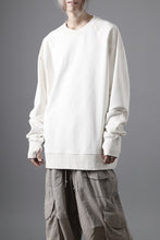 画像をギャラリービューアに読み込む, thom/krom CREW NECK TOPS / USED EFFECT COTTON SWEAT (CREAM)