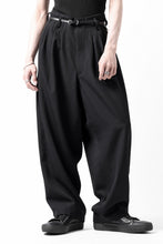 画像をギャラリービューアに読み込む, Y's for men 3TUCKS WIDE TAPERED PANTS / CLASSIC WOOL GABADINE (BLACK)