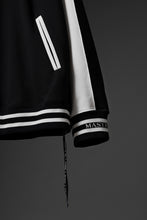 画像をギャラリービューアに読み込む, MASTERMIND WORLD SOUVENIR SWEATSHIRT / REGULAR FIT (BLACK x WHITE)