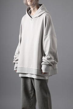 画像をギャラリービューアに読み込む, thom/krom EXTRA OVERSIZED FIT HOODIE / ELASTIC COTTON SWEAT (SILVER)