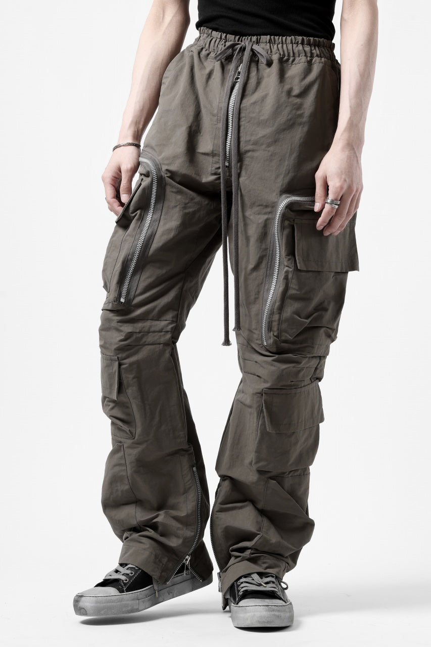 画像をギャラリービューアに読み込む, A.F ARTEFACT RADICAL-ZIP FIELD PANTS (KHAKI)